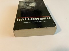 HALLOWEEN JOHN PASSARELLA PB 1ST TITAN 2018 OFFICIAL HORROR MOVIE NOVELIZATION