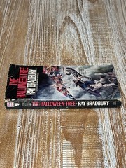 The Halloween Tree Ray Bradbury (Bantam Books, 1981) Vintage Horror Paperback