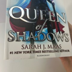 Queen of Shadows UK by Sarah J. Maas Throne of Glass