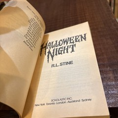 Halloween Night by R.L Stine Vintage YA Horror Paperback 1993 Trick Or Treat