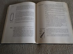 Conceptual Physics, Second Edition | Paul G. Hewitt | 1974 Hardcover | 7th Print