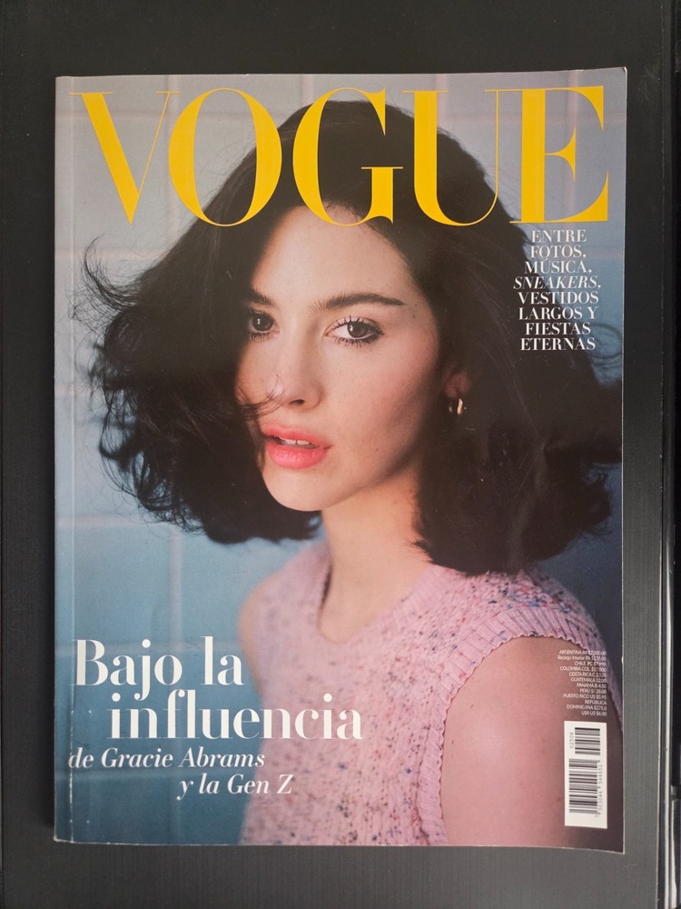 Vogue Latin America July Julio 2025 Gracie Abrams Spanish Español